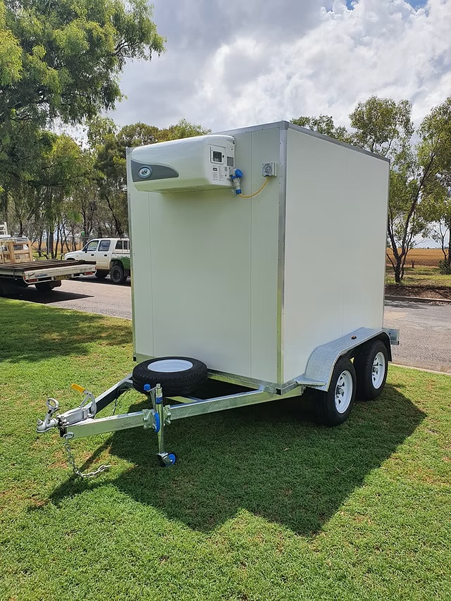 Mobile cool room trailer